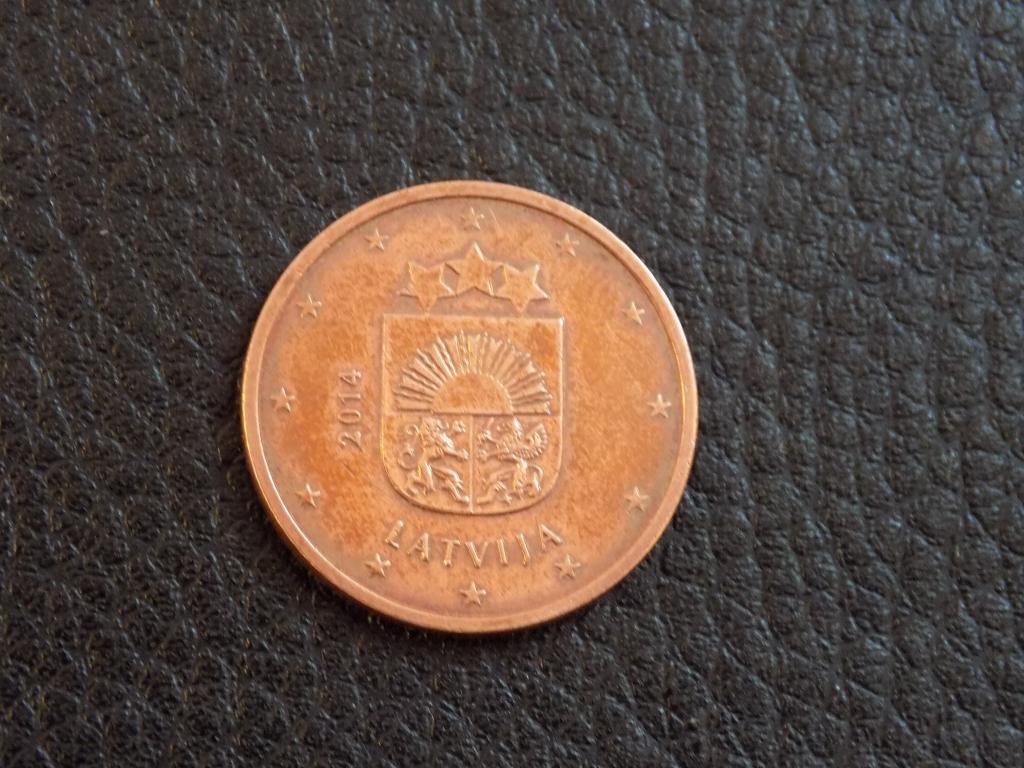5 евроцентов Латвия 2014 года.Есть Российская подготовка и юбилейка.