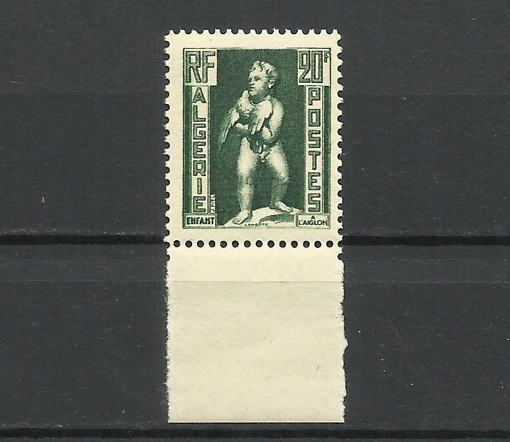 Алжир, 1952 г. Ивер 292а **. Разновидность - плотная бумага !