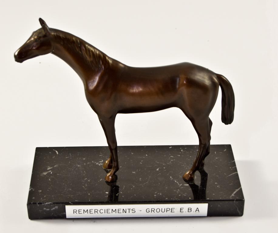 Наградная благодарственная статуэтка «Trotteur français». Европа. 20в.  Арт. 9ПК1158