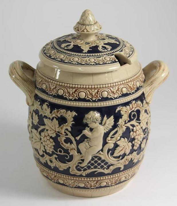 Чаша для рома старинная с рельефом ~1900