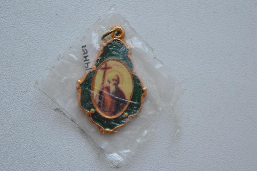 Икона св Андрей нательный образок эмаль конец 20 в РАСПРОДАЖА !