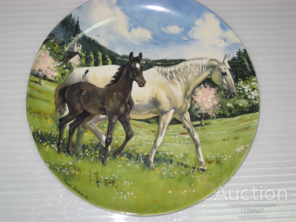 Тарелка настенная Фарфор.Лошадь. Лошади.Жеребёнок. Англия.SPODE