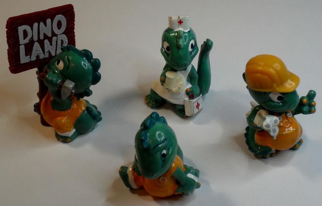 Динозавры. Киндер-сюрприз.