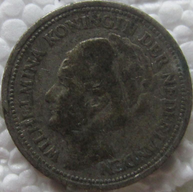Нидерланды 10 центов 1928 Вильгельмина Серебро 640 пробы 1,4 грамм