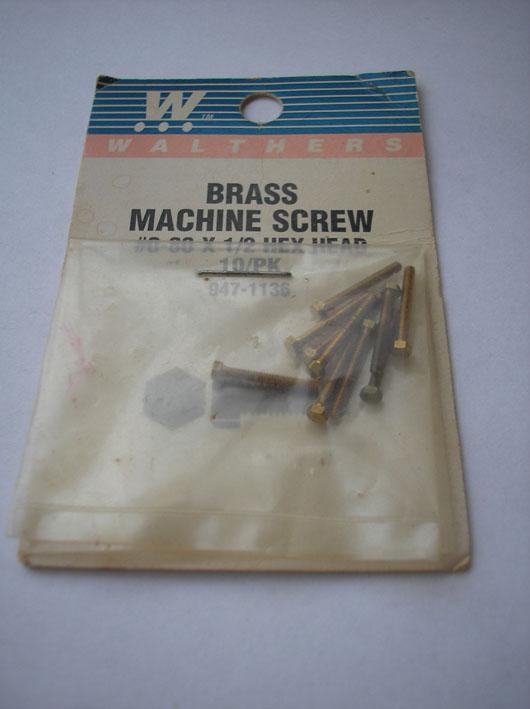 16мм (HO) 10 болтов 1.27 x 0.15cm Walthers
