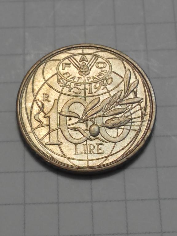 100 лир. Италия ФАО 1995 год.