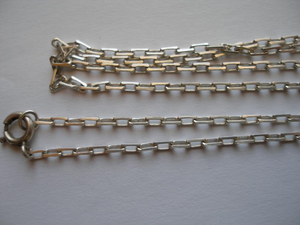 Цепочка прямоугольники.Серебро 925 пробы.4,5 гр. 62 см.