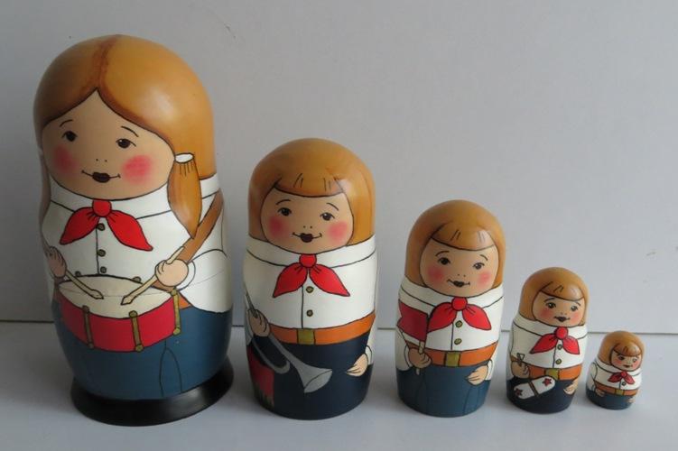 МАТРЕШКА ПИОНЕРСКИЙ ОТРЯД !!! ПИОНЕРКА ПИОНЕРИЯ авт. Баканова Е.В. КОЛЛЕКЦИОННОЕ СОСТОЯНИЕ !!!