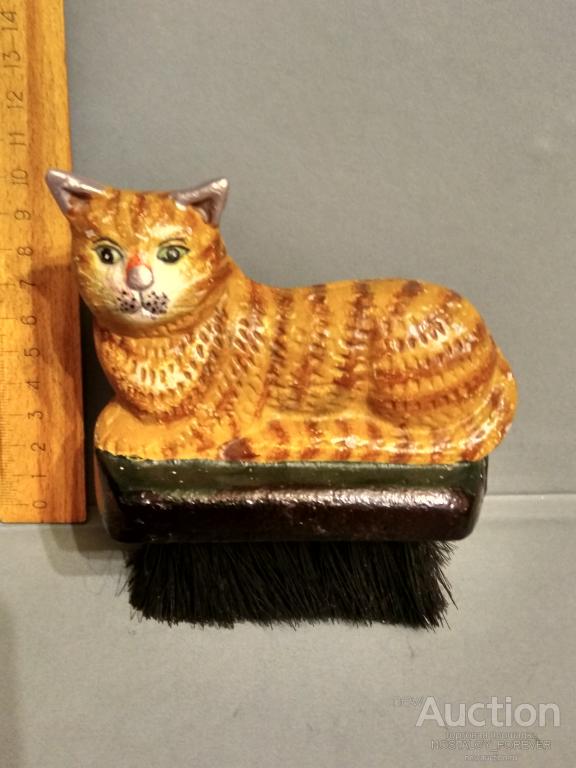 Кот кошка щетка металл литье эмаль сувенир