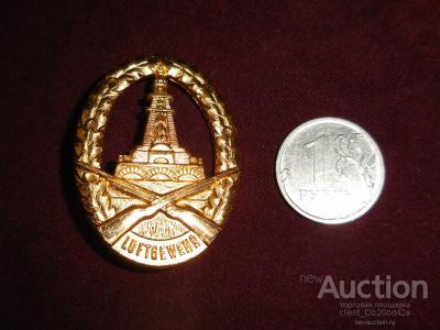 3й рейх , Германия,,медаль,знак,фрачник в золоте, солдата,офицера ветерана
