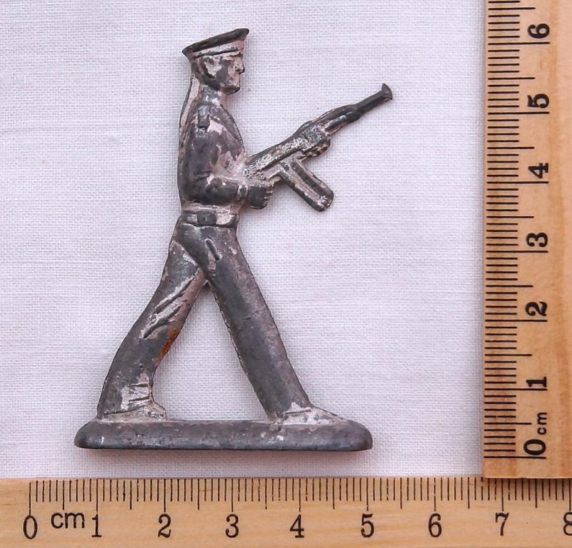 СОЛДАТИК оловянный     МАТРОС    СССР ВИНТАЖ   ( К21-13 )