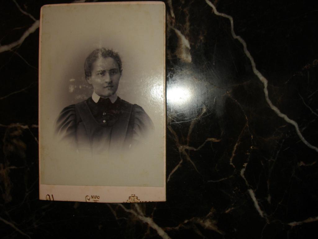 Старинный визит-портрет.ГИМНАЗИСТКА,ф.ЦАПЛИН и СЫН, ТАМБОВ, Тамбовская губ. Россия