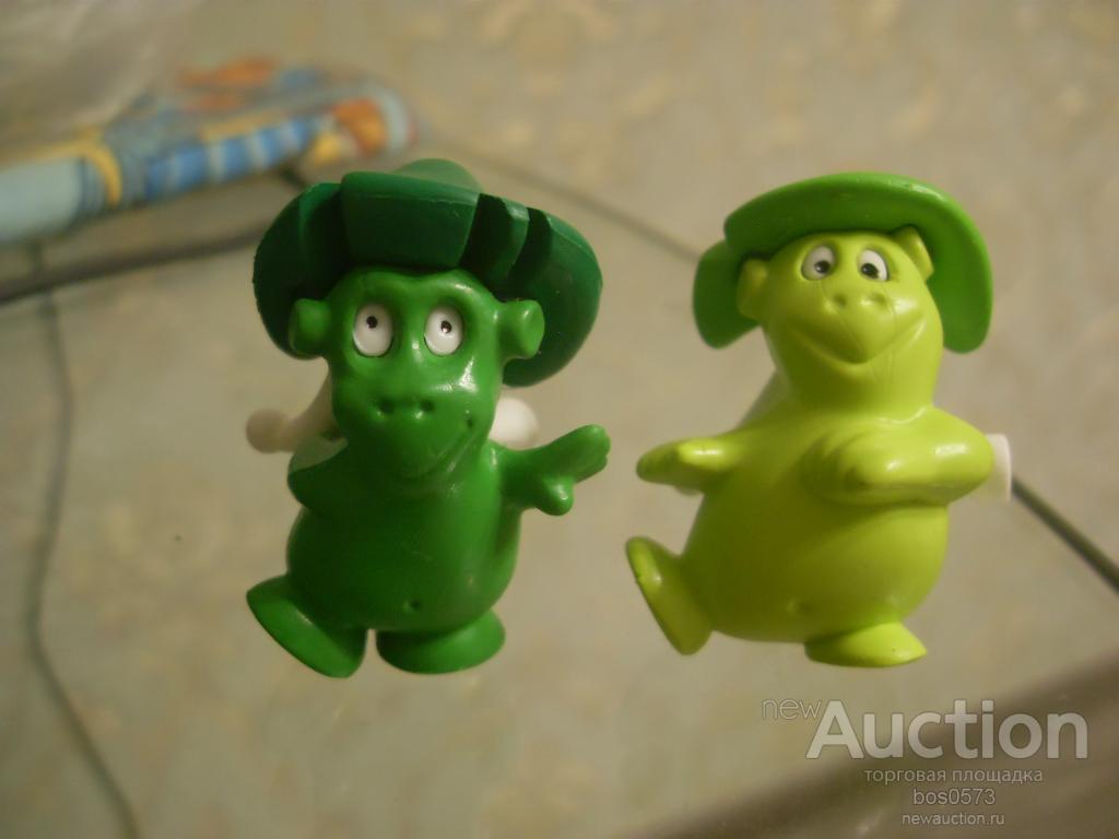 Мелки которые не пачкают руки. Игрушки киндер привидения. Заготовка гриб деревянный. Киндер 2024. Игрушки грибы резиновые.