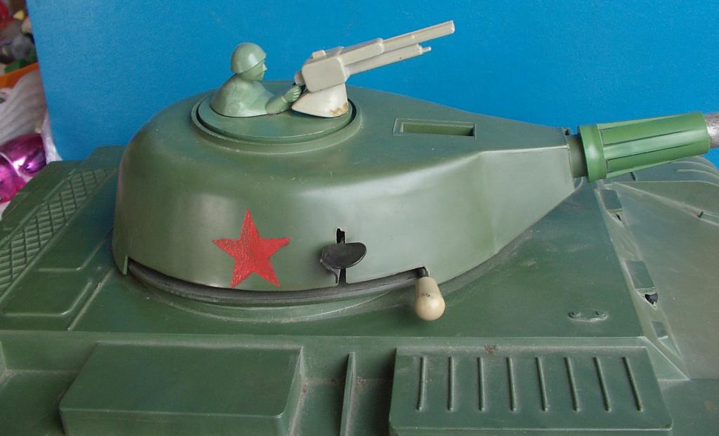 mashina_voennaja_tekhnika_tank_elektrome