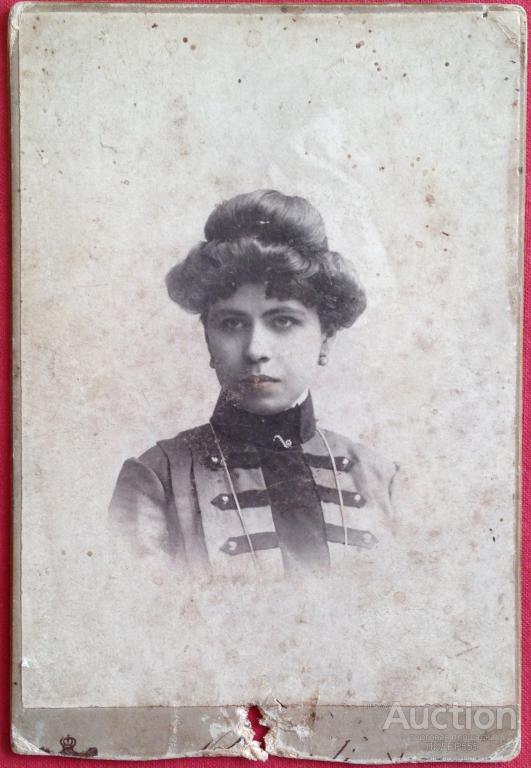 ВАРШАВА ФОТОГРАФИЯ БЕРНАРДИ ДЕВУШКА