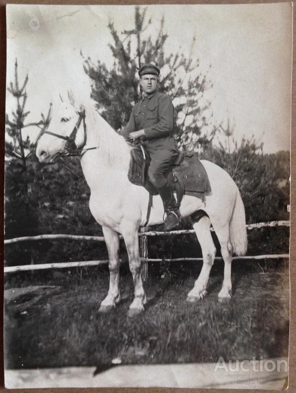RARE ! КРАСНЫЙ КАВАЛЕРИСТ НА БЕЛОМ КОНЕ !