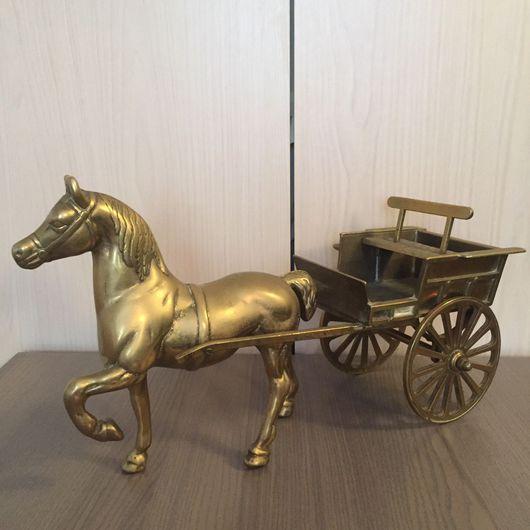 Очень большая Лошадь с повозкой из бронзы. Кэб. Англия ХХ век