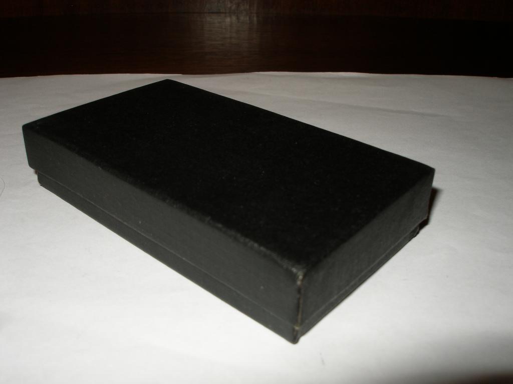 Коробка  для часов .