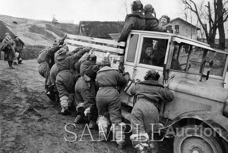 Война. Крым 1944 ВОВ Советские Женщины. Летчики - Истребители. Фотография 