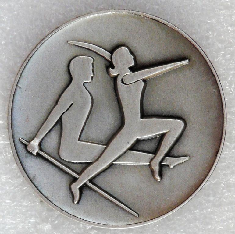 Наст. Медаль. Португальская Федерация Гимнастики. тяж. мет.