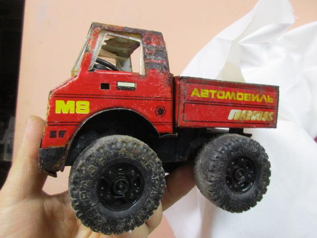 Автомобиль Пони.Жесть.12-16-11см. ЗАВОДНАЯ. СССР.