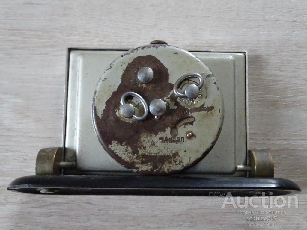 ЧАСЫ БУДИЛЬНИК  ПИОНЕР   РАБОЧИЕ МЕХАНИКА СССР