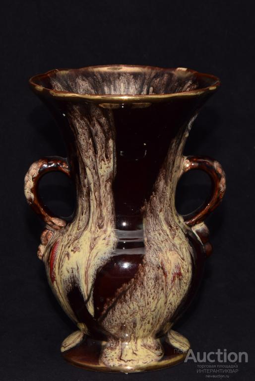 Декоративная керамическая ваза с оригинальным покрытием.  17Фт0285