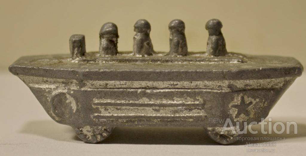 Игрушка Военная техника Бронетранспортер плавающий Амфибия БМП с пехотой металл (3) разновид