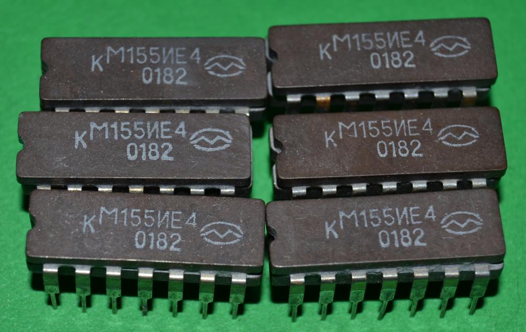 Микросхема серии КМ-155ИЕ4   Керамика      (Цена за 1 штуку)    Лот № Р-069