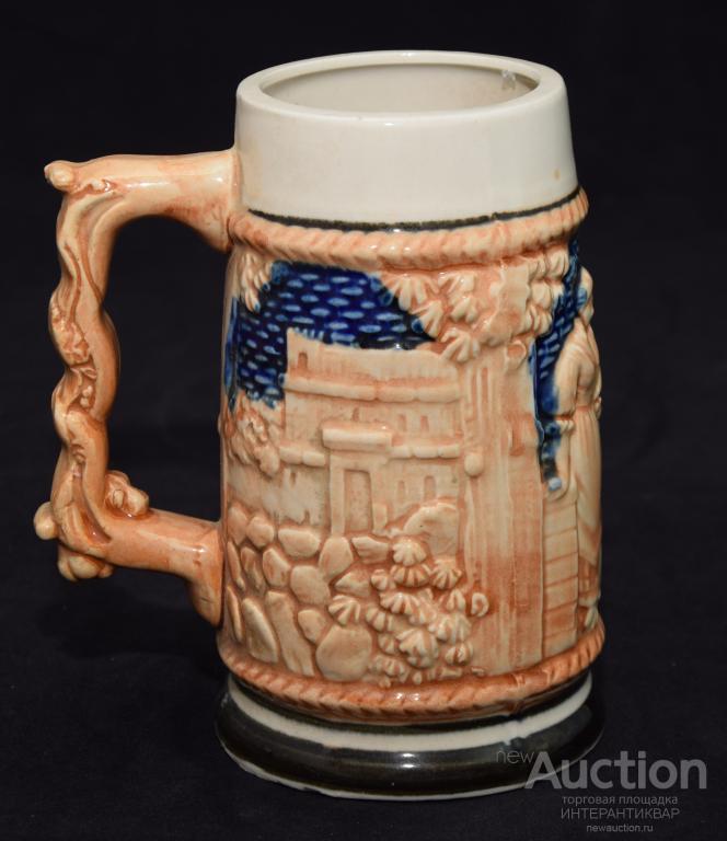 Традиционная пивная кружка с рельефным декором.  17фт0330