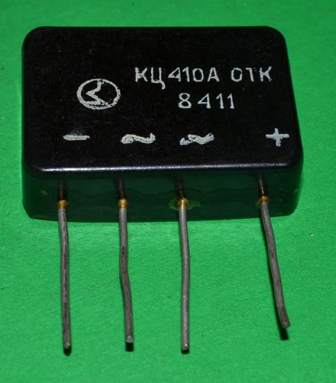 Диод     КЦ 410 А      (Цена за 1 штуку) Лот № Т-116