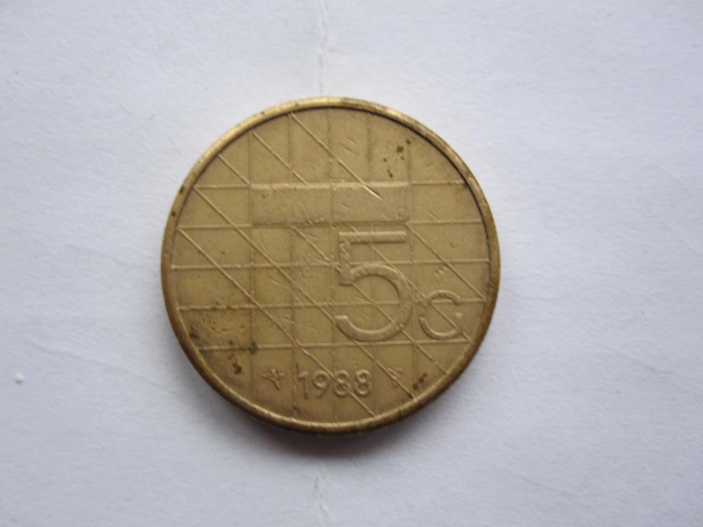 Нидерланды 5 центов 1988г.