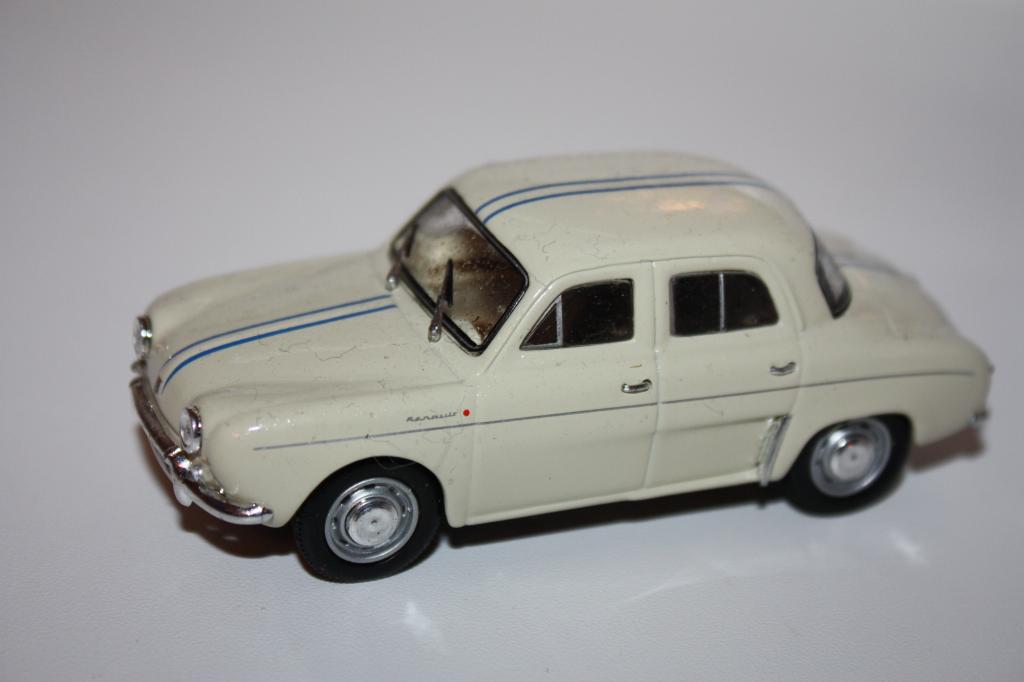 Масштабная модель Norev Renault Dauphine 1/43