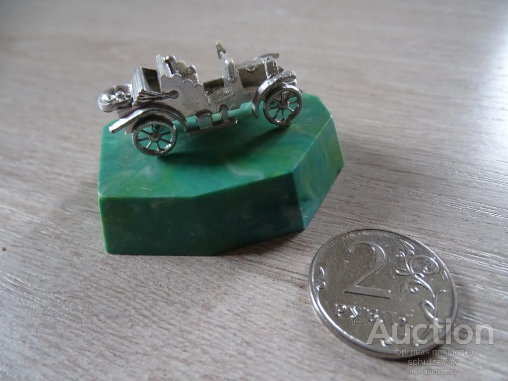 СУВЕНИР НАСТОЛЬНЫЙ МИНИ МОДЕЛЬ АВТОМОБИЛЬ ПЛАСТМАССА СССР