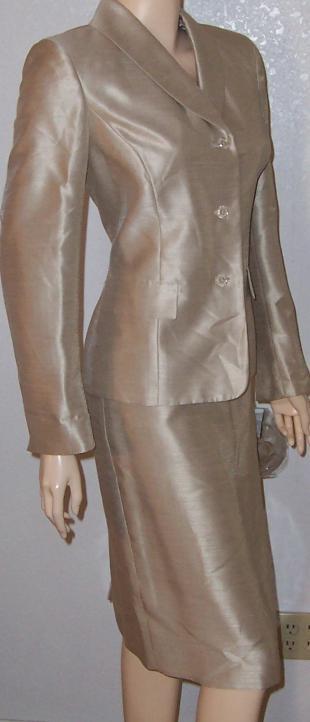 Элегантный костюм LE SUIT Цвет шампанского р 48