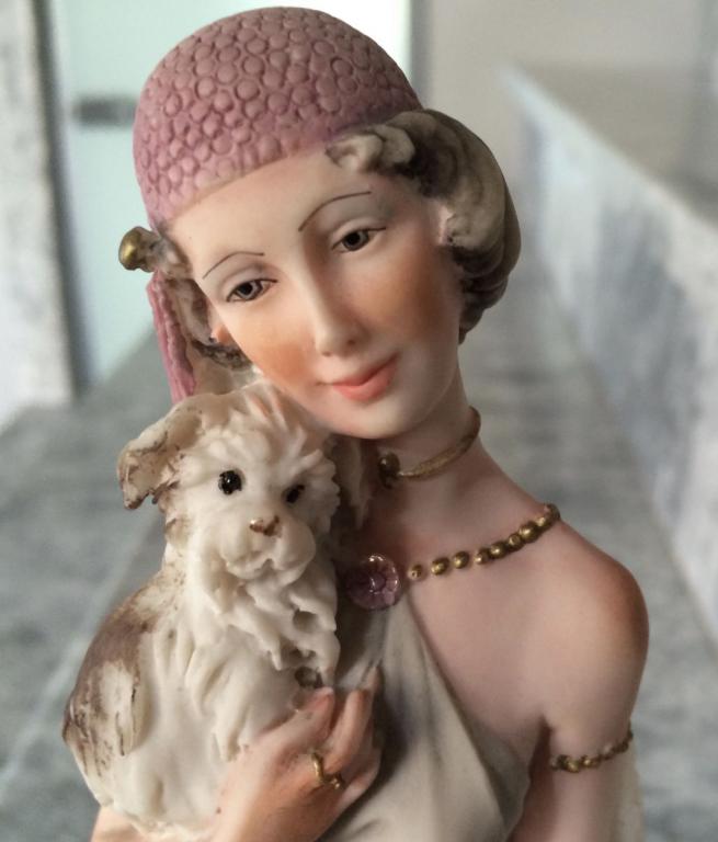 AURO BELCARI   ДАМА C СОБАКОЙ CAPODIMONTE КАПОДИМОНТЕ