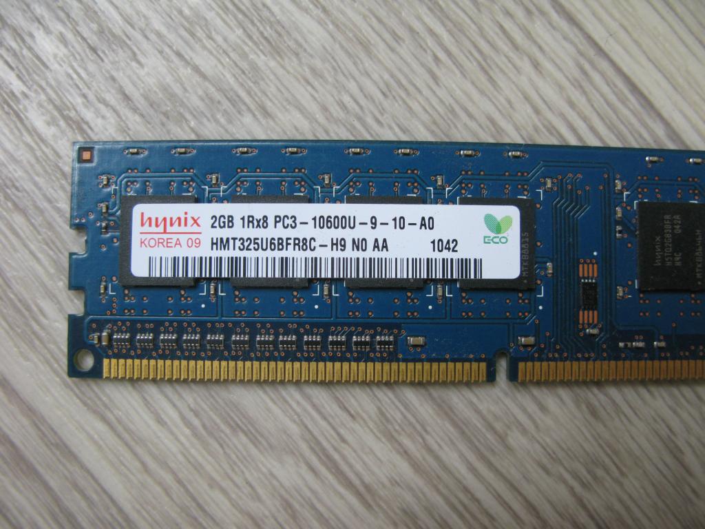 DDR3 Оперативная память HYNIX (2 Гб x 2шт.) PC- 10600   12800