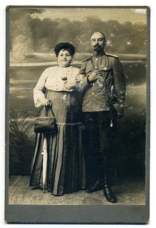 Офицер РИА полковой знак темляк сабля фотография Дедзе