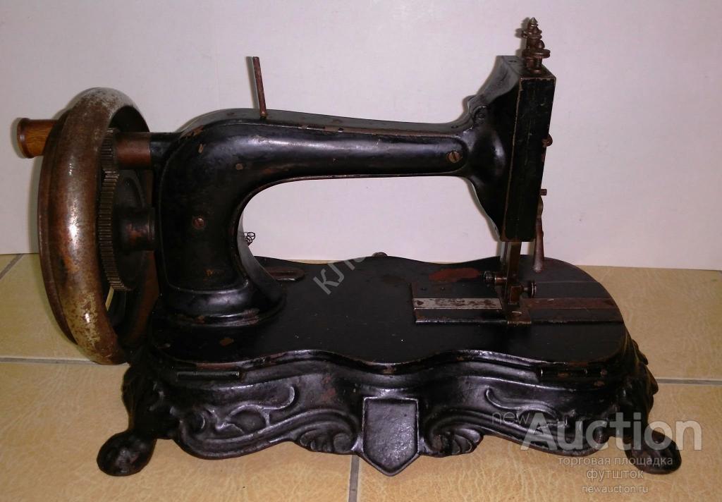 Купить старинную машинку. Швейная машинка (Zinger super 2001). Швейная машинка Zinger f 308. Швейная машина Зингер Германия т237890. Zinger Naumann швейная машинка.