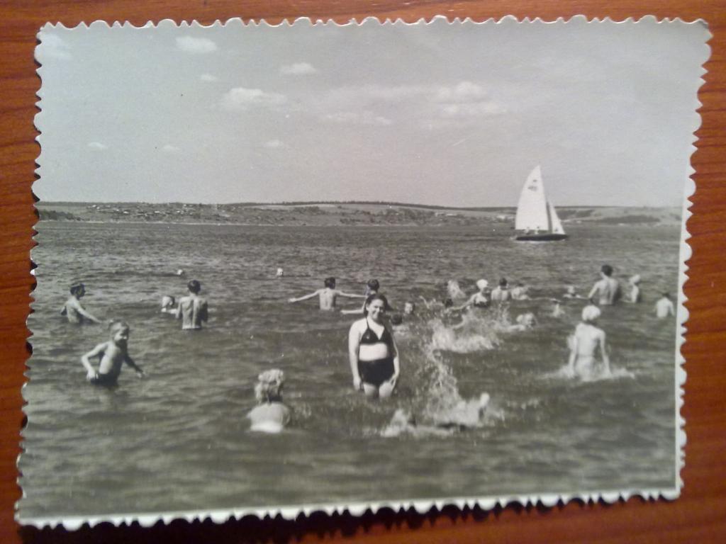 Советский быт отдых пляж купальник 10 х 14 см