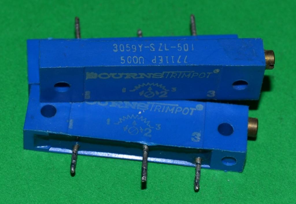 Резистор типа СП-5 "Импорт" "500 - Ω М" (Цена за 1 штуку) Лот № Р-292 ...