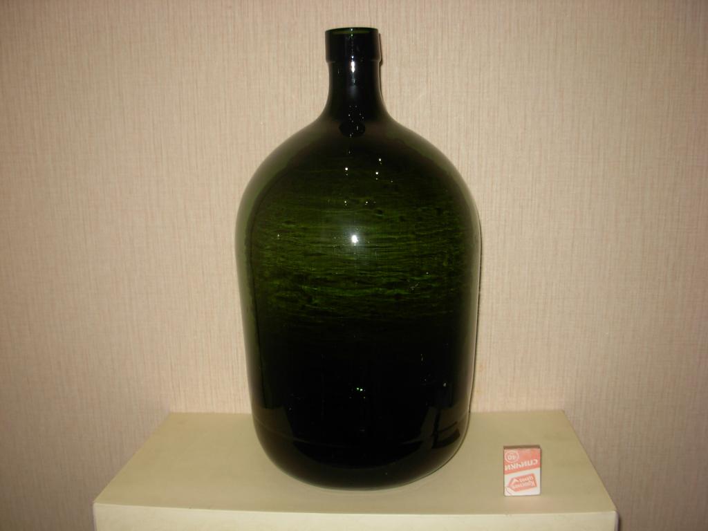 Большая Бутылка Фото