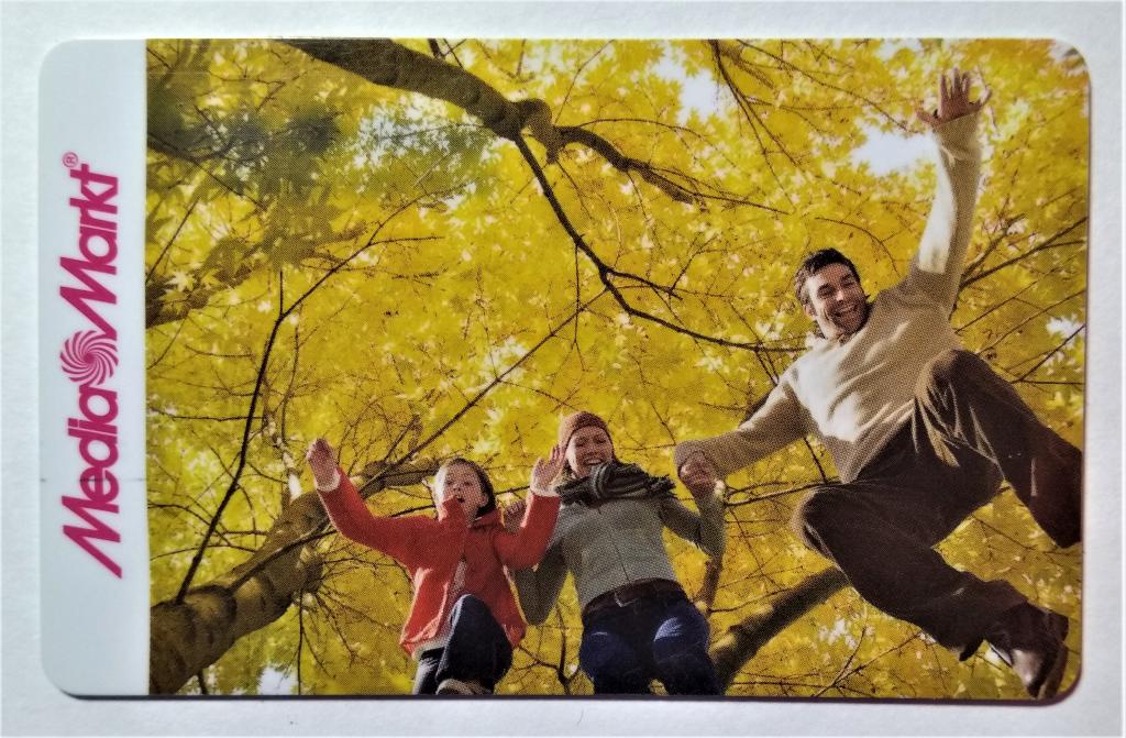 🔵 Пластиковая подарочная карта магазинов МЕДИА МАРКТ.