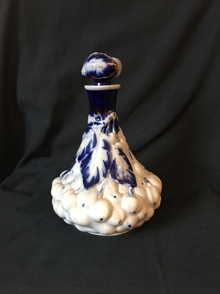 Императорский фарфор графин виноград. Лфз графин. Лфз графин. Лфз графин. Графин виноград лфз.