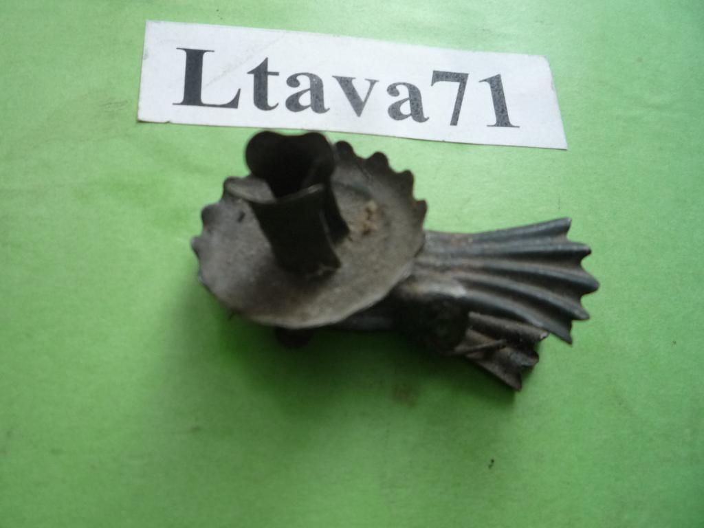 ПРИЩЕПА ЕЛОЧНАЯ ДЛЯ СВЕЧЕЙ НАЧ 20 в