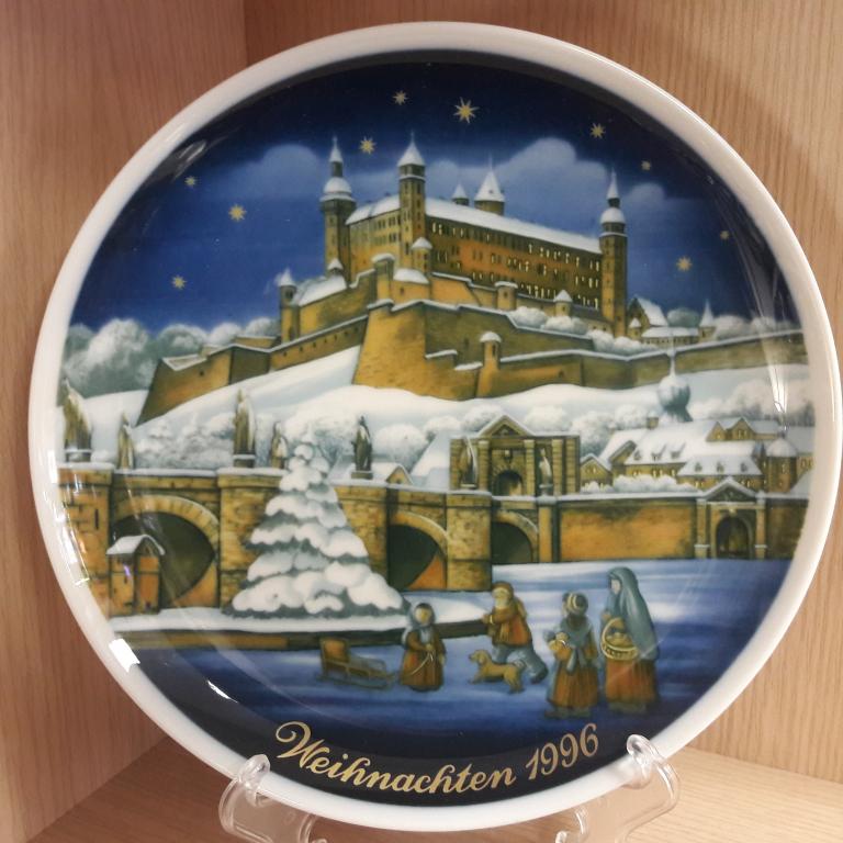 Тарелка настенная "Рождество". Германия.Бавария. Фарфор.1996 год.