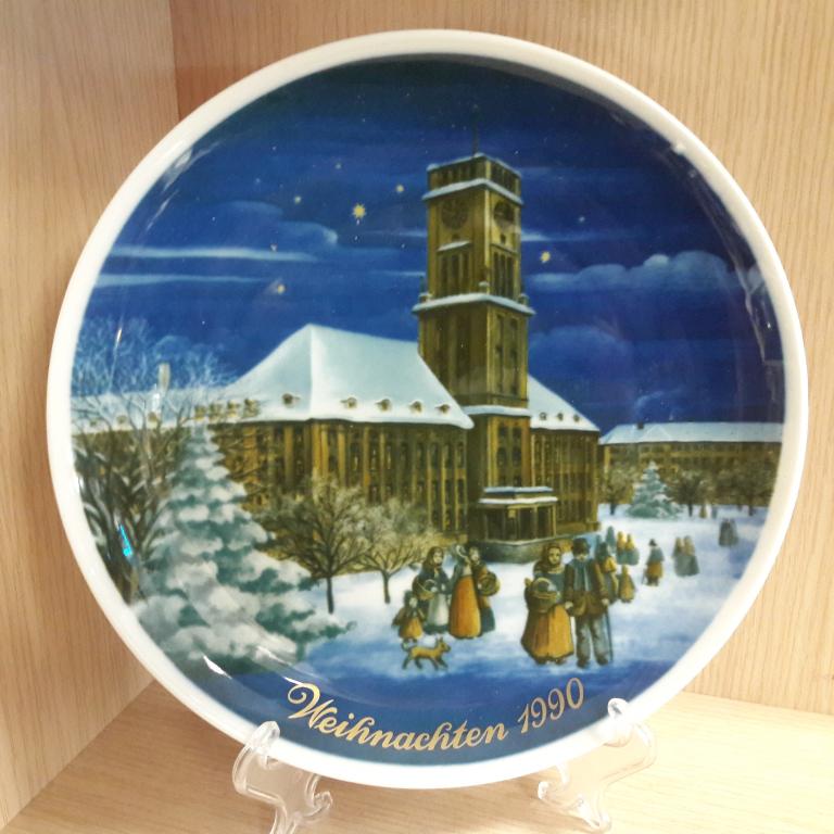 Тарелка настенная "Рождество". Германия.Бавария. Фарфор.1990 год.