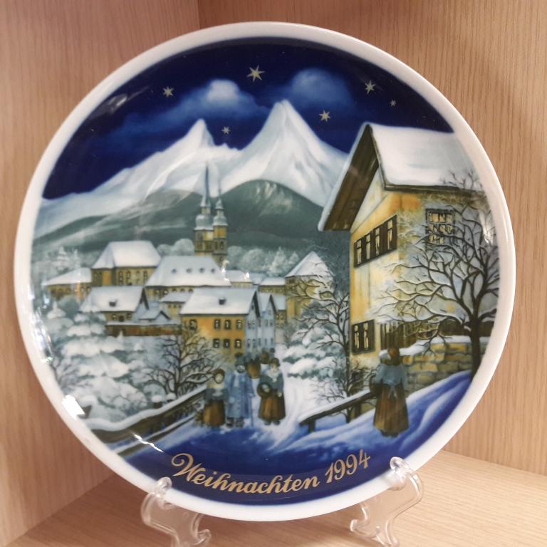 Тарелка настенная "Рождество". Германия.Бавария. Фарфор.1994 год.