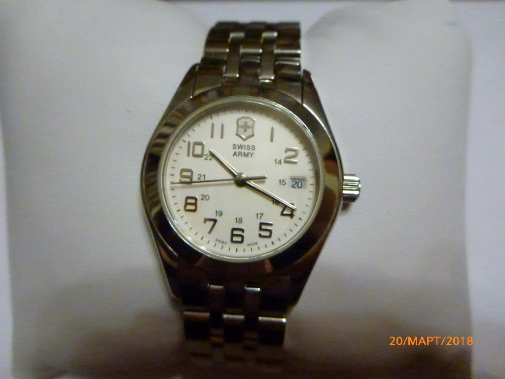 Часы Швейцария, SWISS ARMY, Victorinox, Resistant 100m