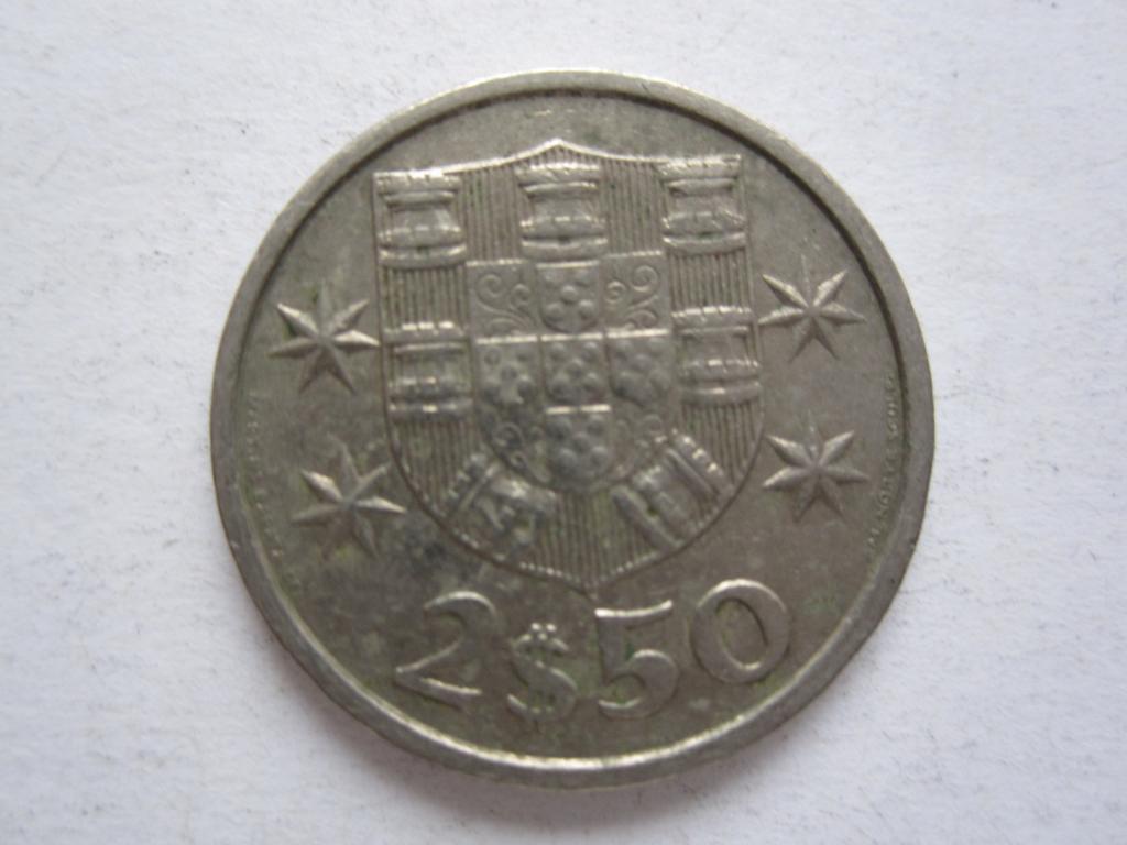 Португалия 2,5 эскудо 1985г.